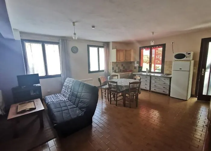 Appartement Proche Village + Vue Sur Montagnes