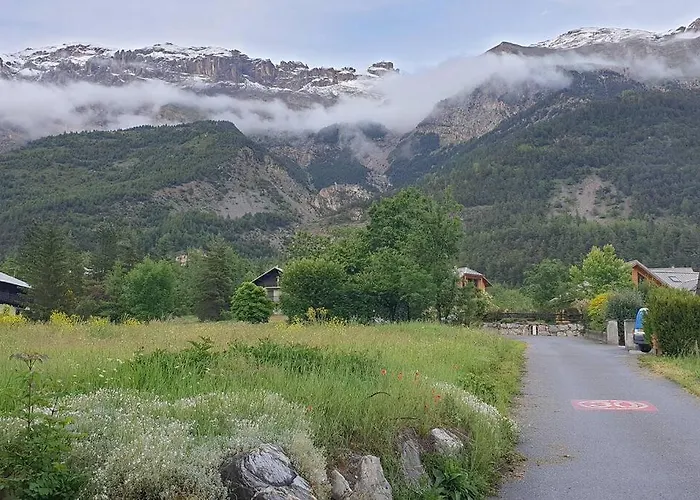 Appartement Proche Village + Vue Sur Montagnes